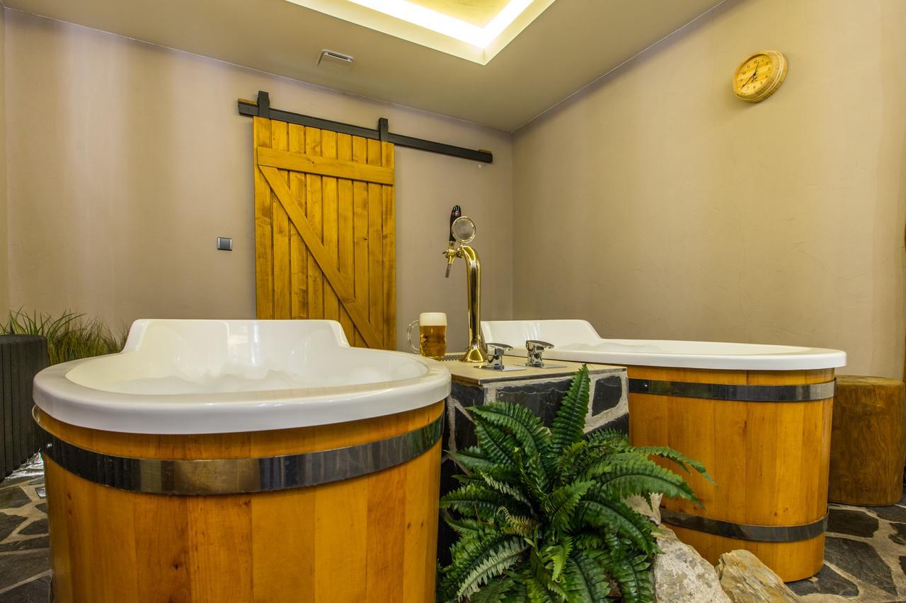 Hotel Franz Рейвиз Экстерьер фото